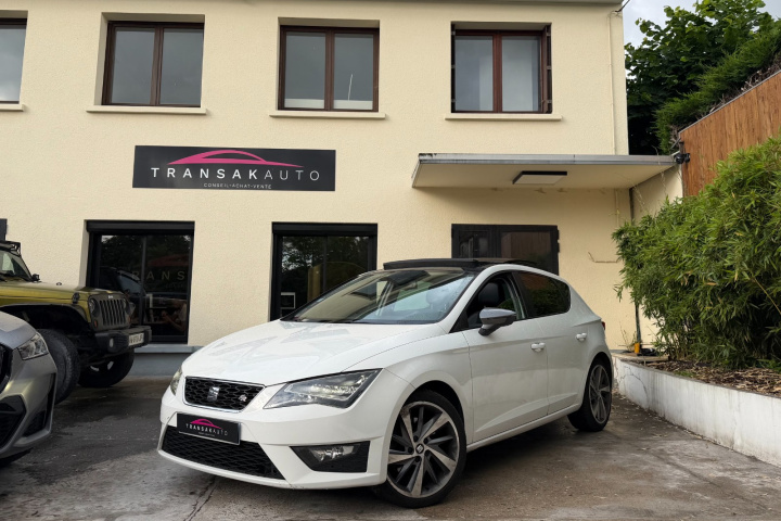 SEAT LEON