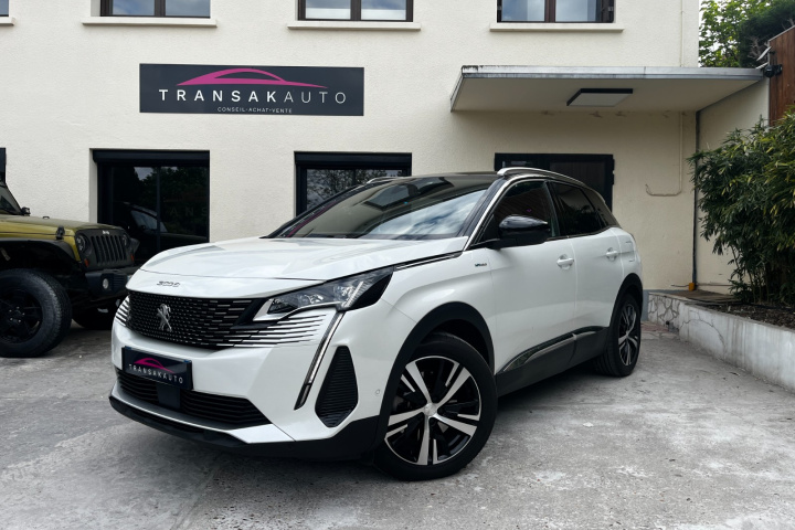 PEUGEOT 3008